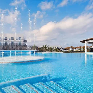 5* Ośrodek wypoczynkowy Melia Dunas &