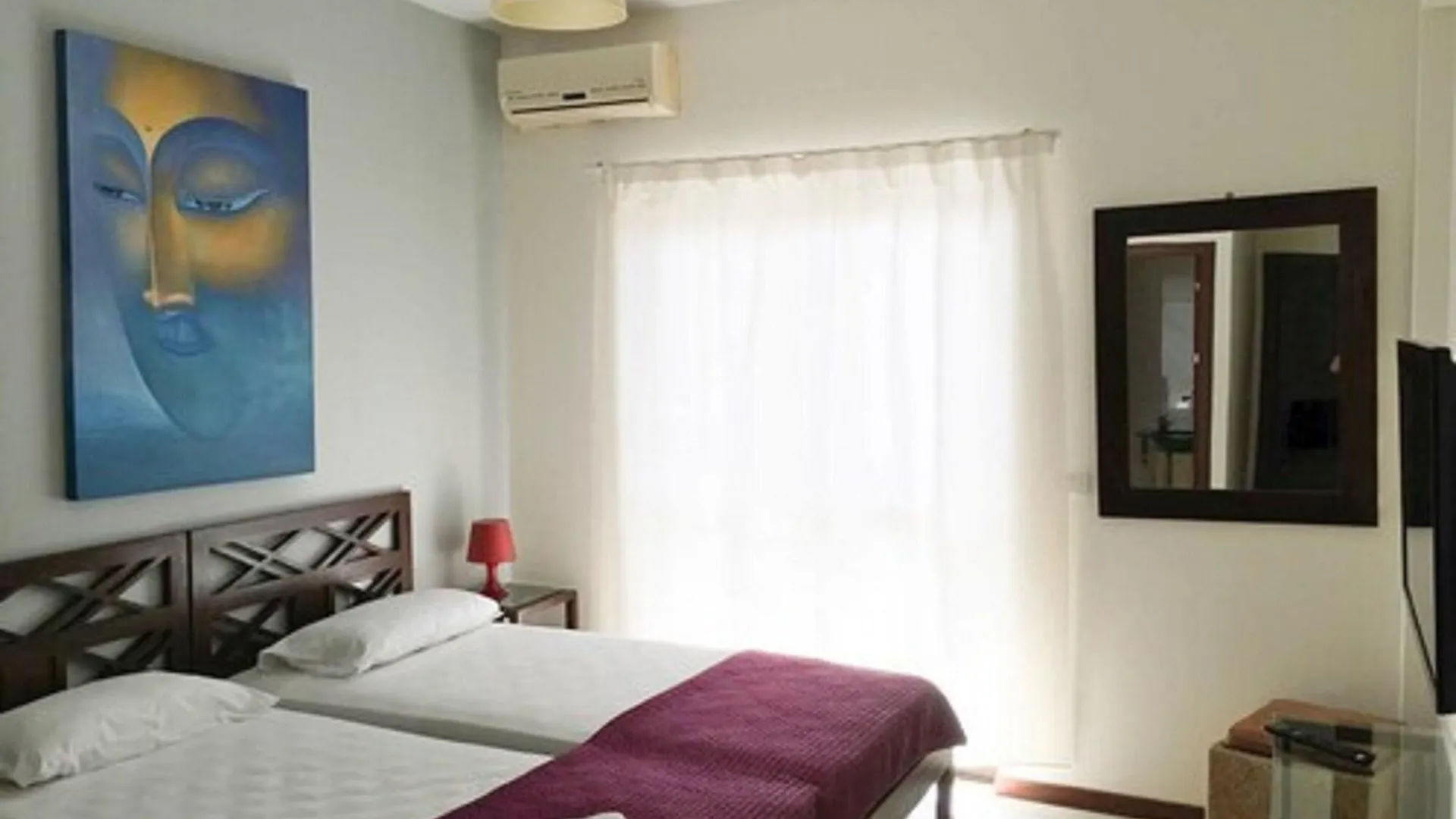 Aquamarina Suites Santa Maria